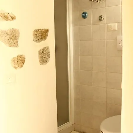 Majore לינה וארוחת בוקר 3*